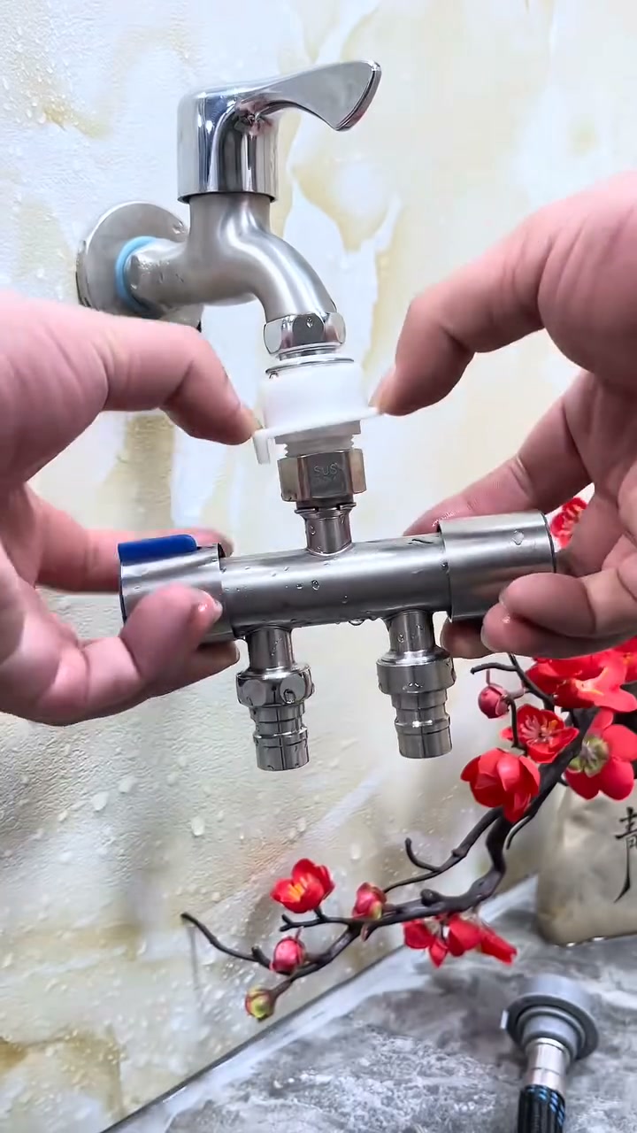 Stop constantly swapping water hoses! Turn 1 faucet into 2 independent valves.