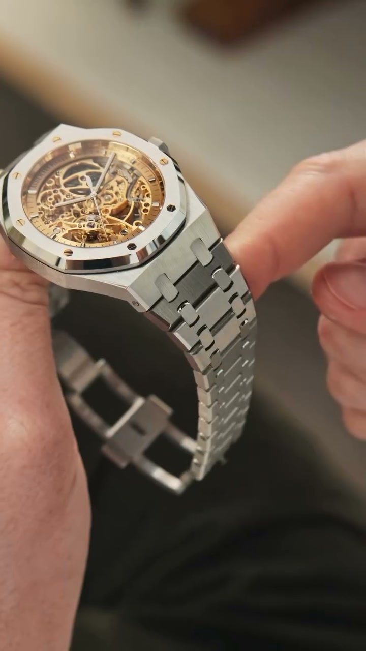 Anúncio de RegalWrist.watch