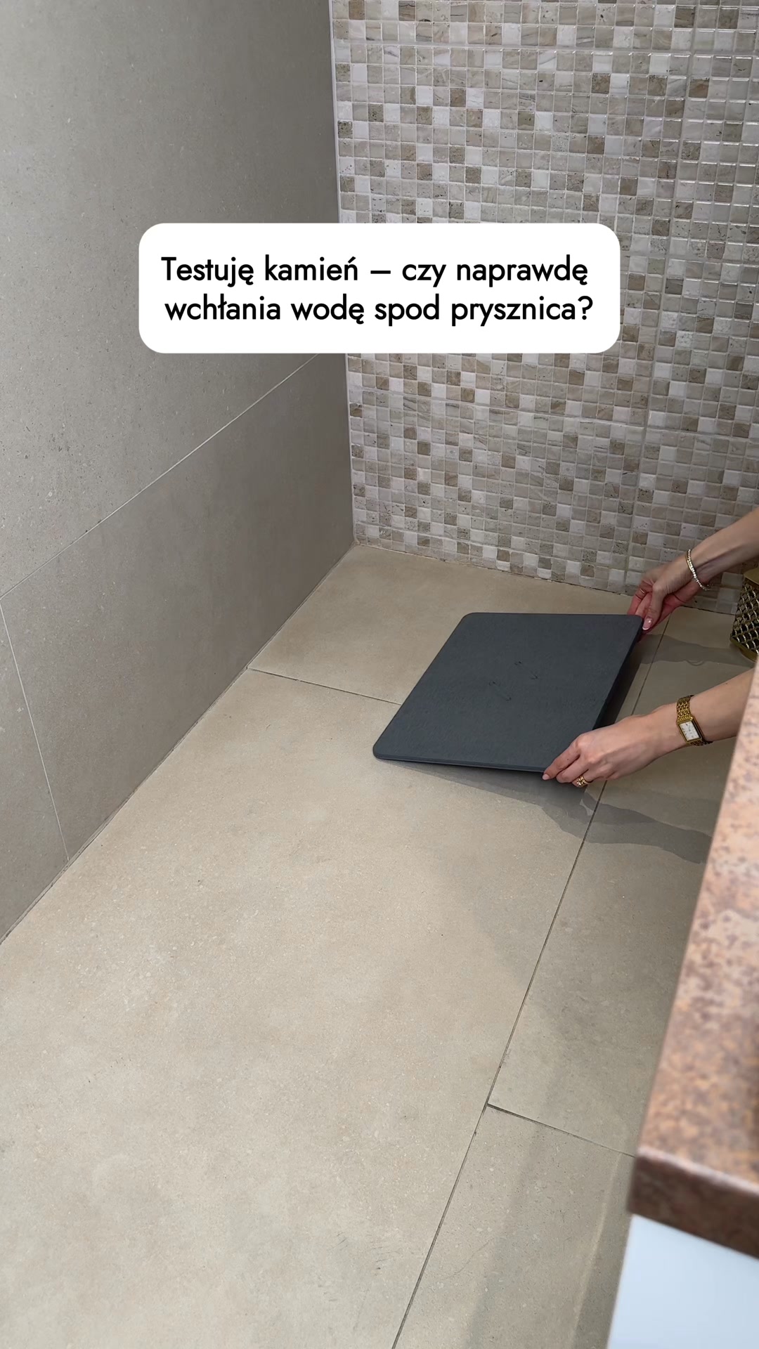 Płytki chłonne z diatomitu