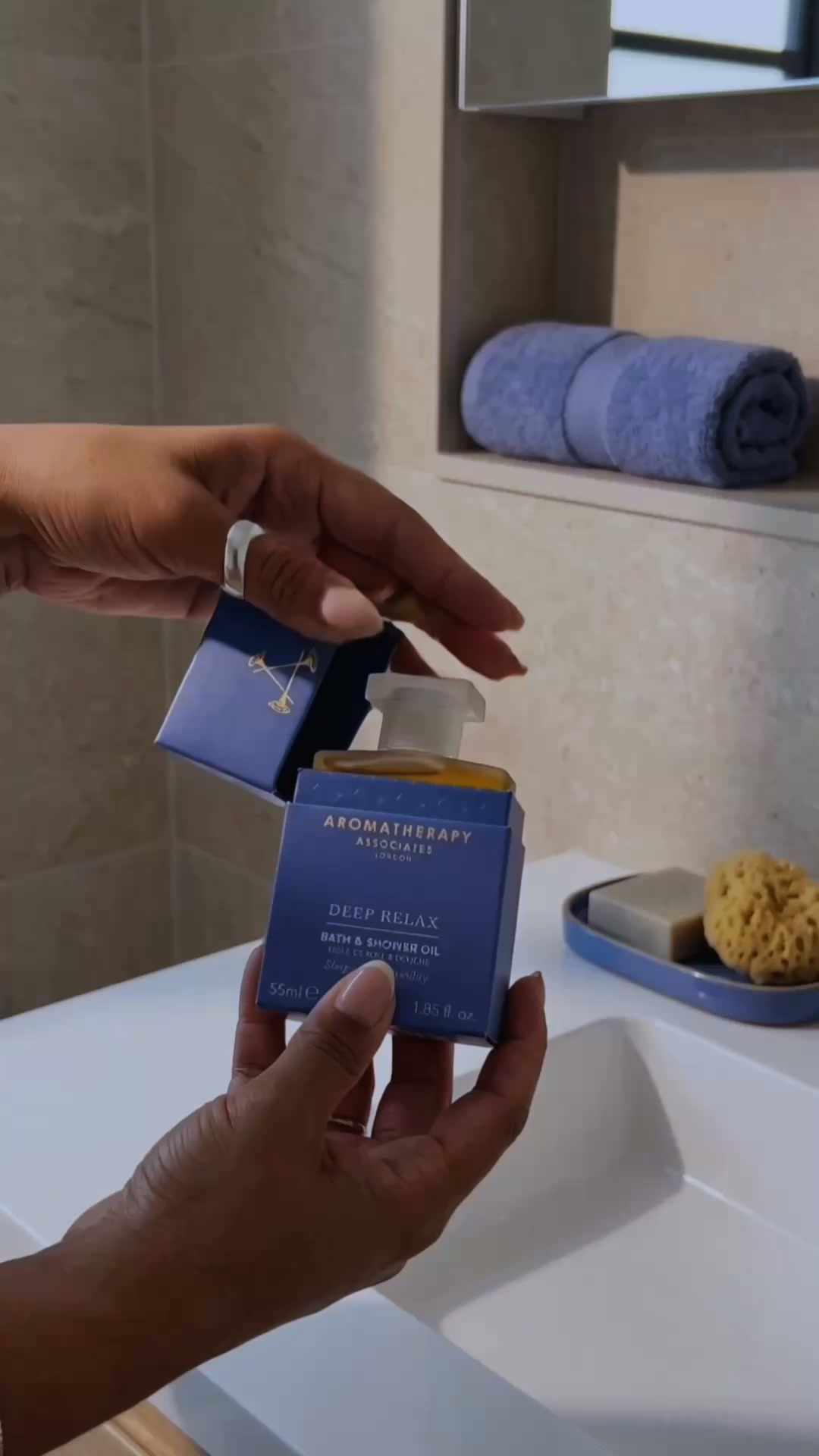 Meet Deep Relax Bath Oil