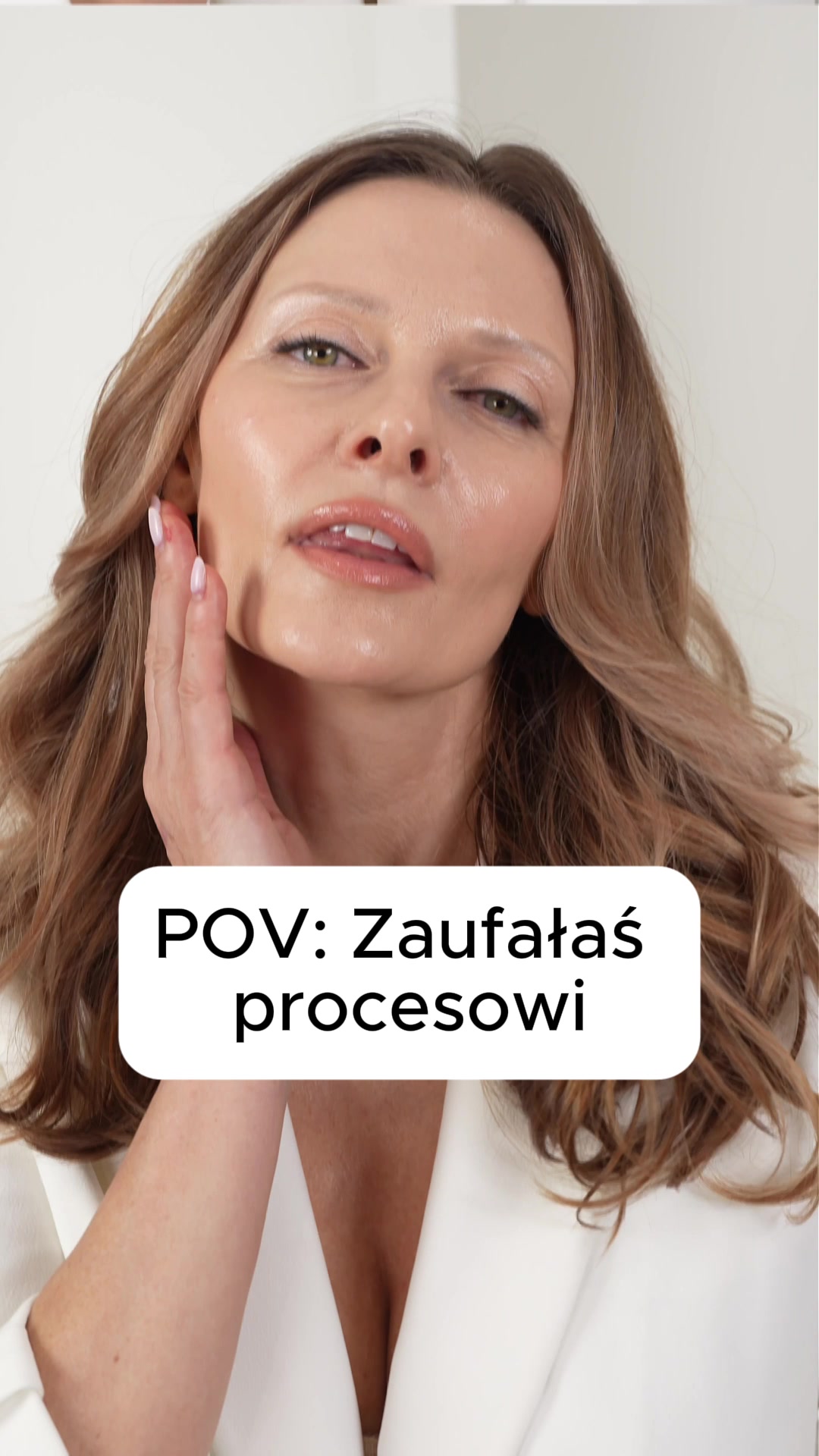 Stymuluj skórę. Spowolnij starzenie.