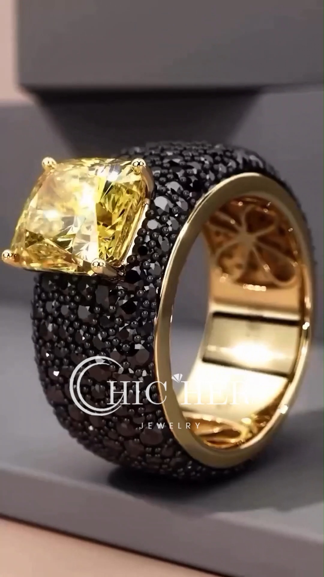7ct Cushion Cut Yellow Sapphire Pave Setting Ring