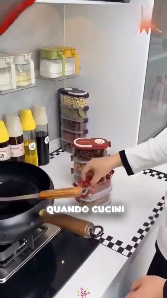 Tieni le spezie sempre in ordine