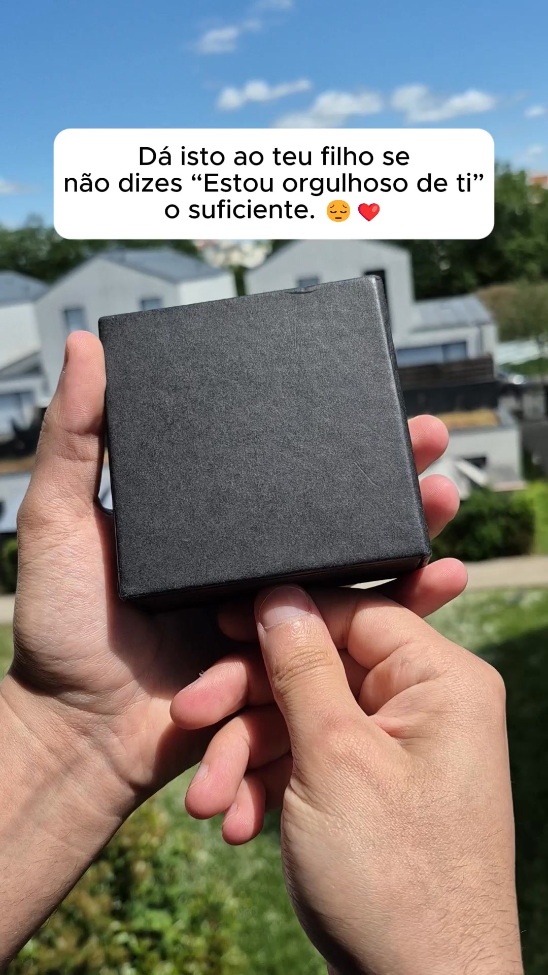 Sempre que a lê… sente a tua presença