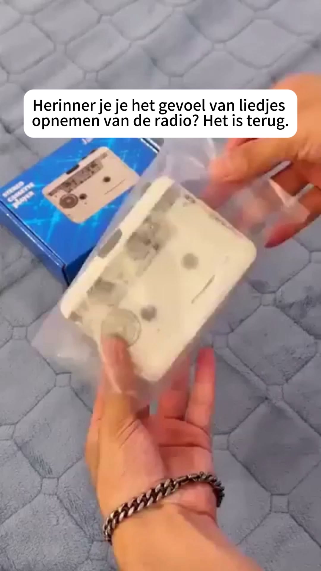 Transparante cassetterecorder