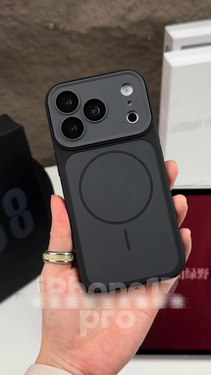 Say goodbye to phone drops and smudges!