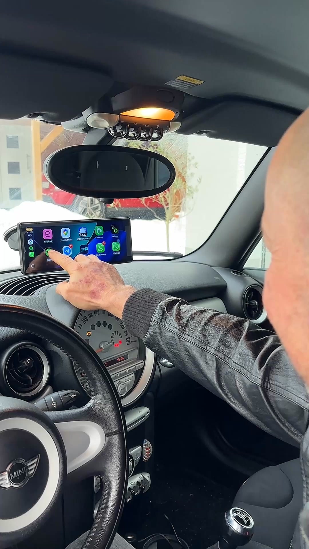 Funktioniert mit allen Handys & Autos