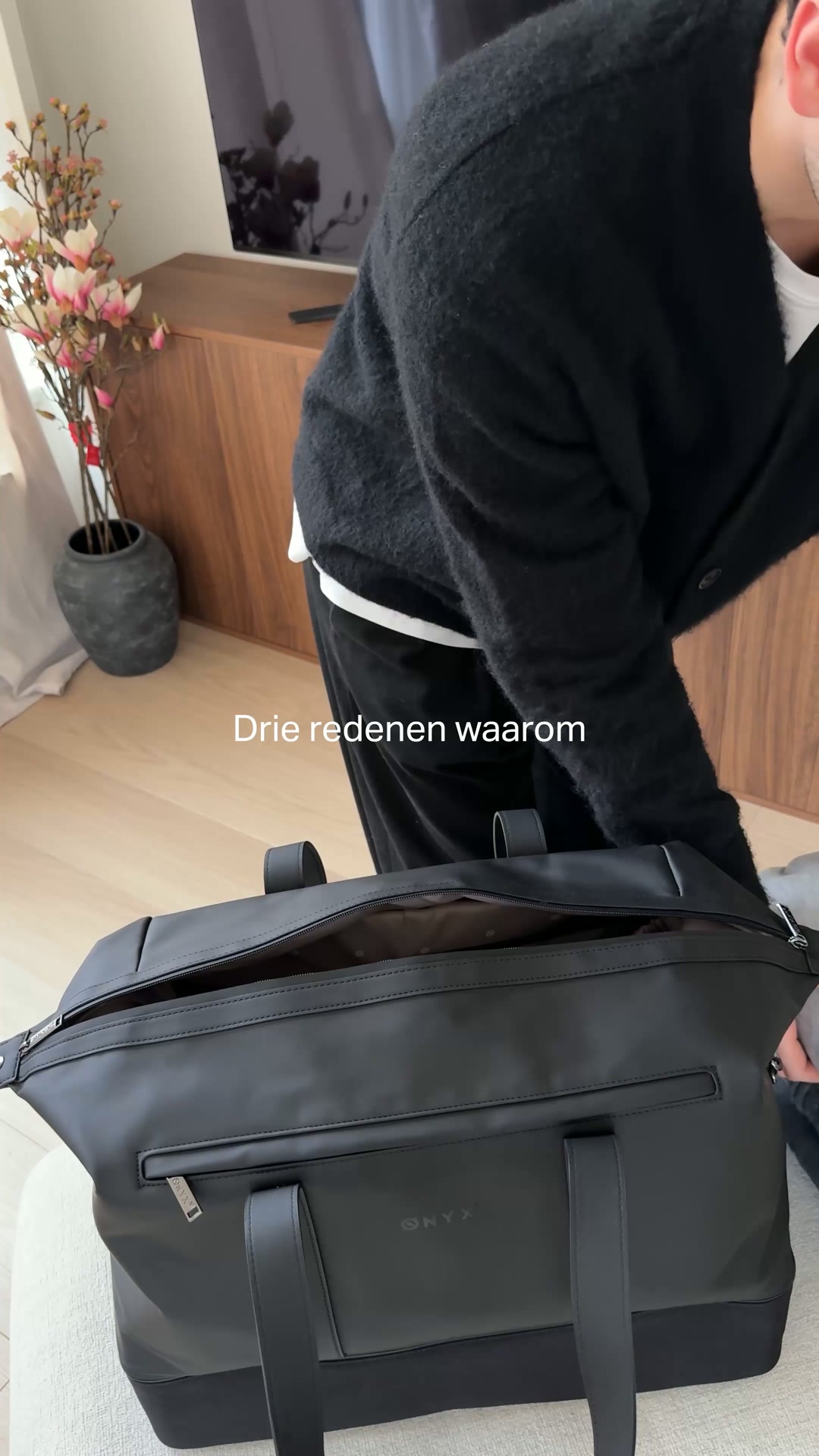 Altijd te veel spullen. Eén tas die het oplost.