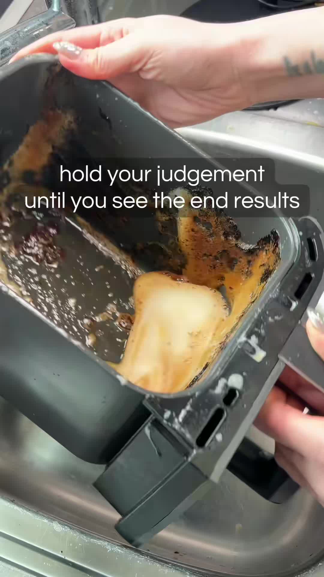 Made for greasy extractor hoods