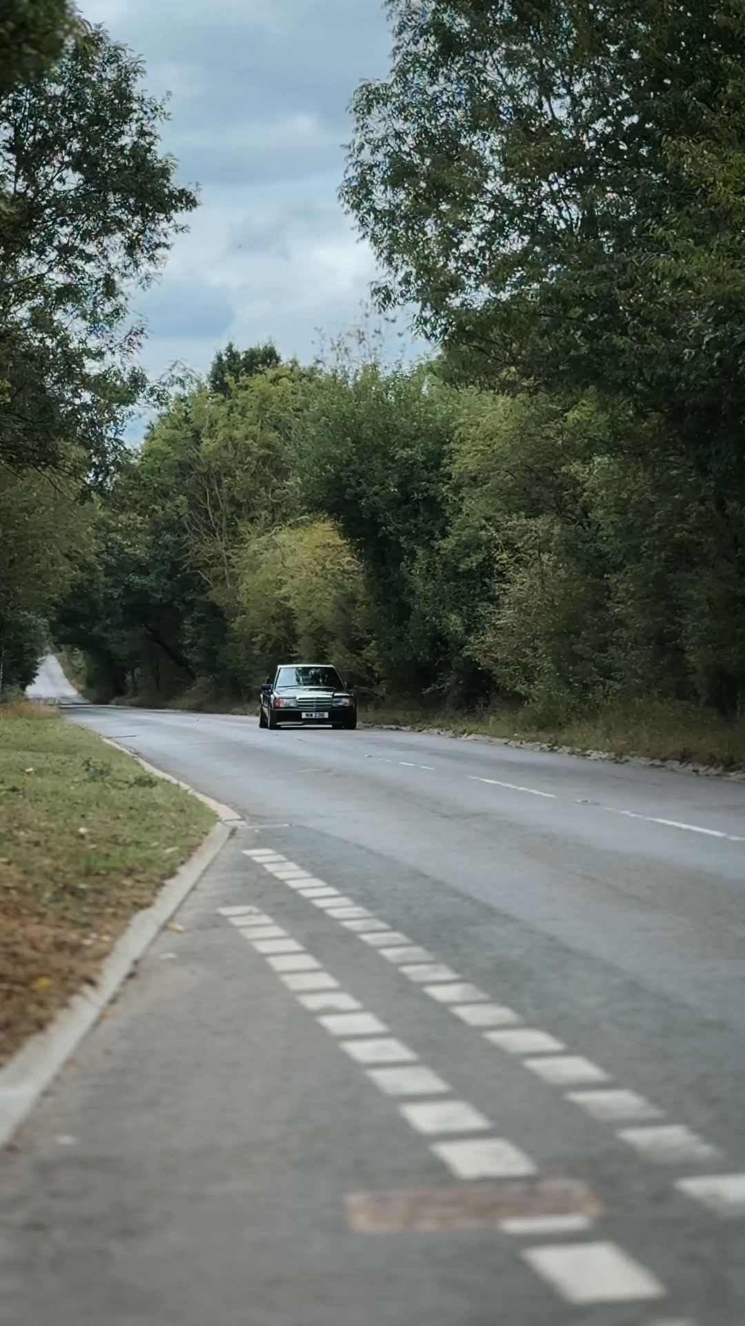 DRAW TODAY! Win an iconic Mercedes 190E Cosworth Evo 1 Build or £30K for just 5p
