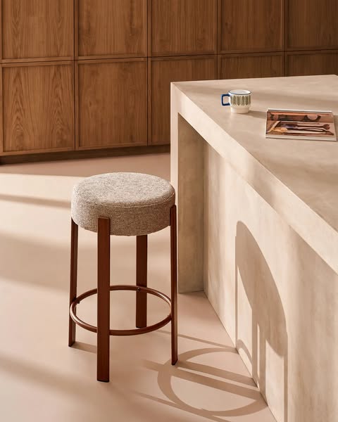 CLIPOP Bramley Taupe Bar Stools – Cosy Chenille