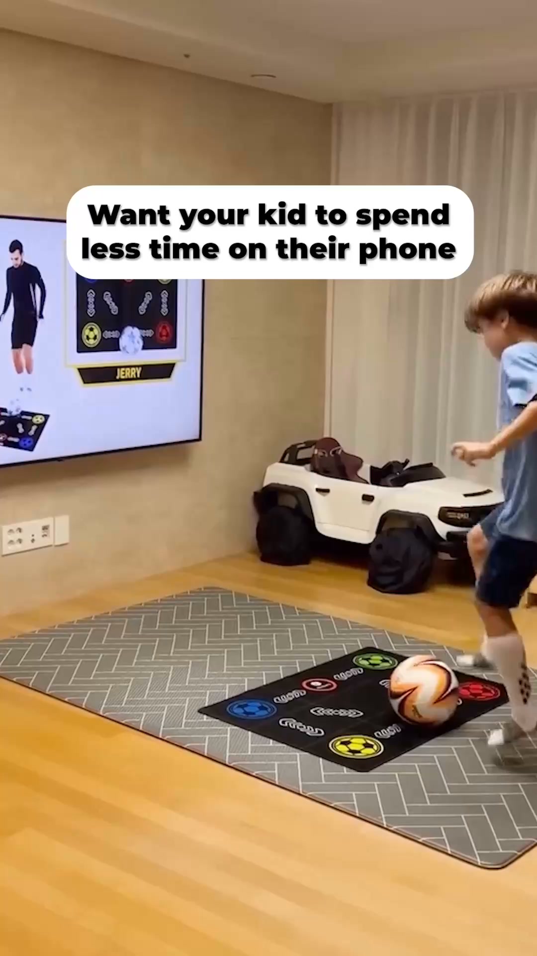 Viral Training Mat I Co-created by Ronaldinho