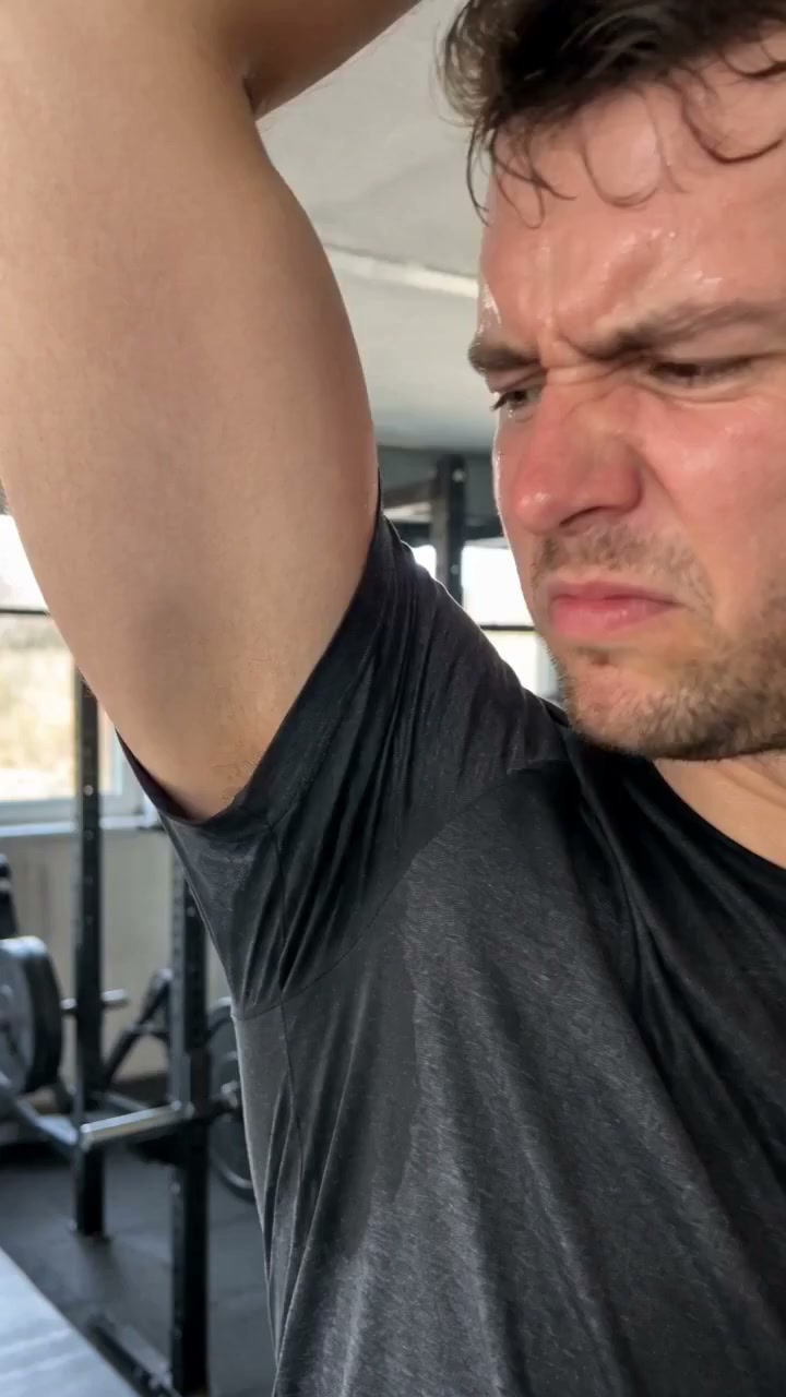 Je sportshirt stinkt nog na het wassen?