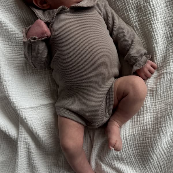 De mooiste baby essentials van natuurlijke materialen