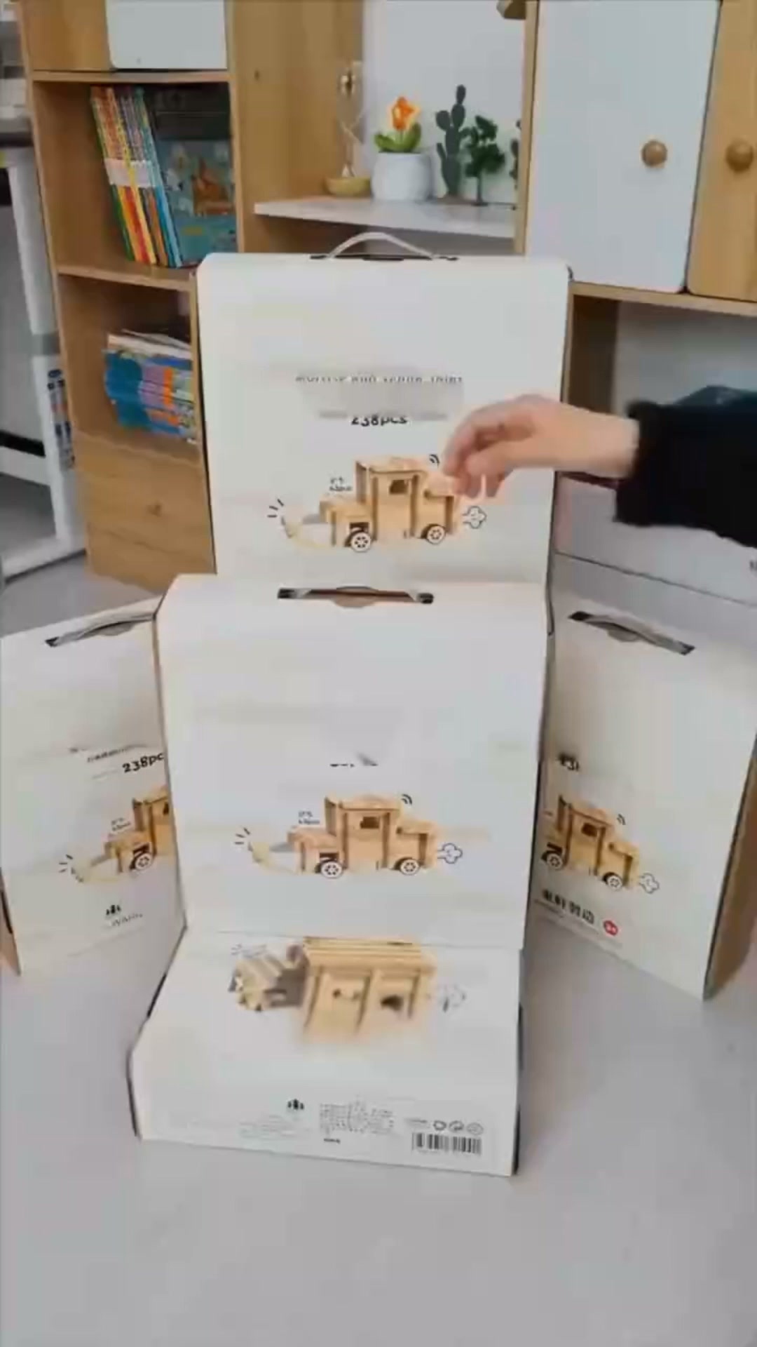 Puiset Montessori-rakennuspalikat