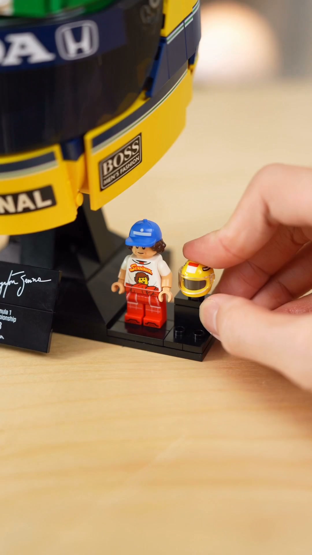 Wall mounted Display Case For LEGO® Editions F1 helmets