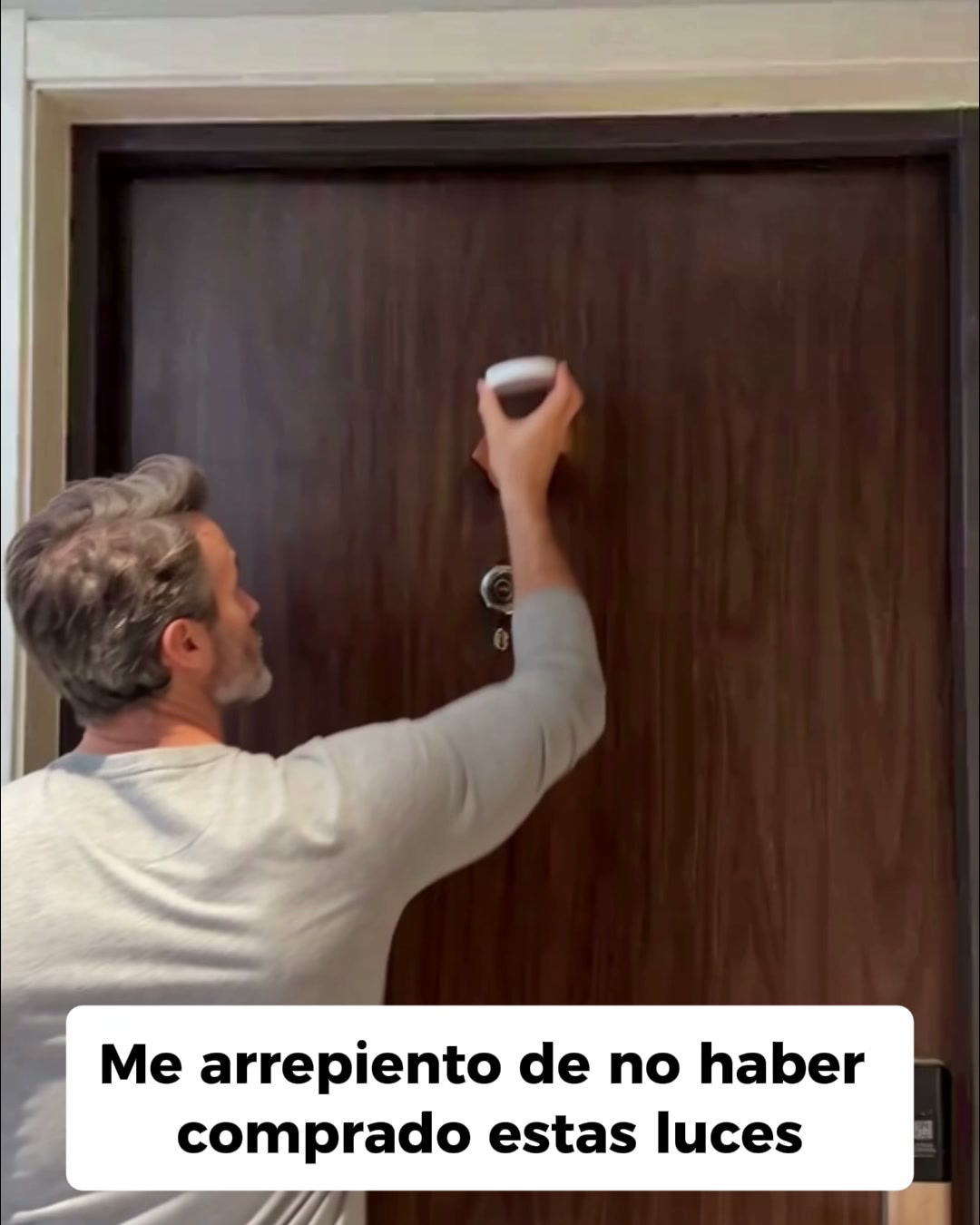 4,9 / 5