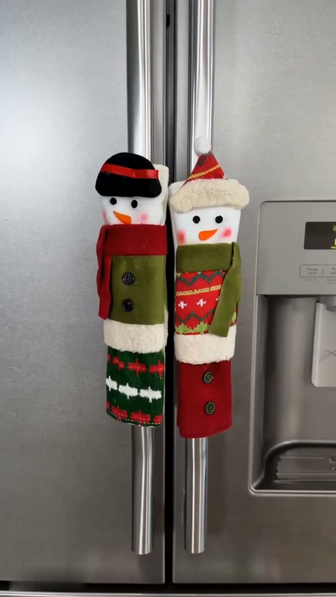 Personalized Holiday Cheer for Your Appliances!