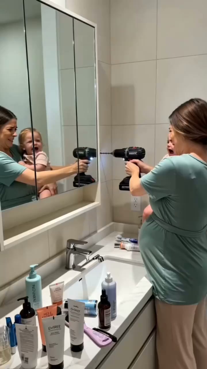 The Real Reason Your Sink Counter Never Looks Clean