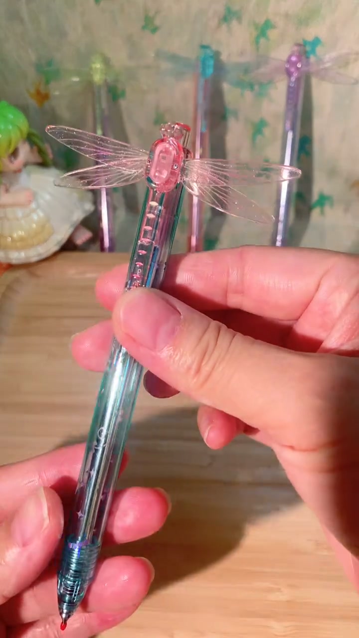 This Pen Has Wings?!