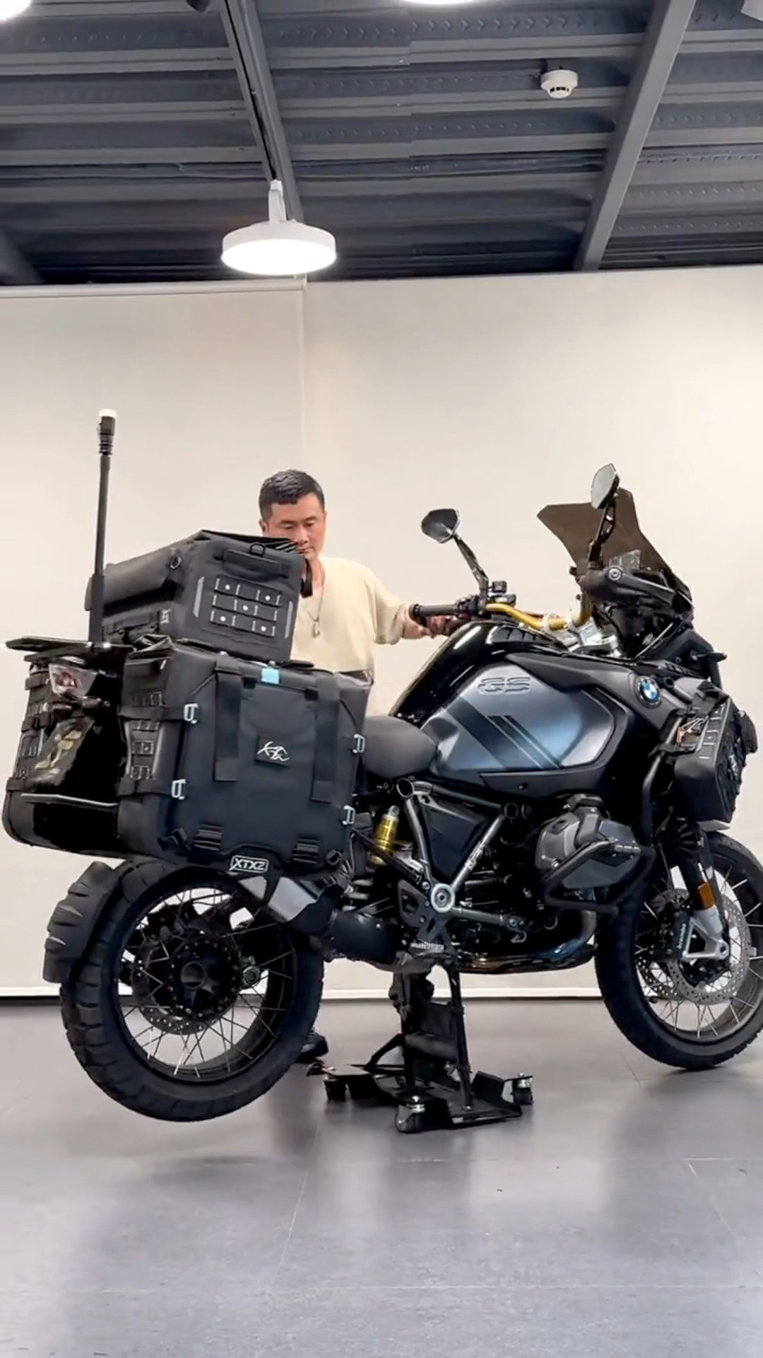 Anúncio de motojini