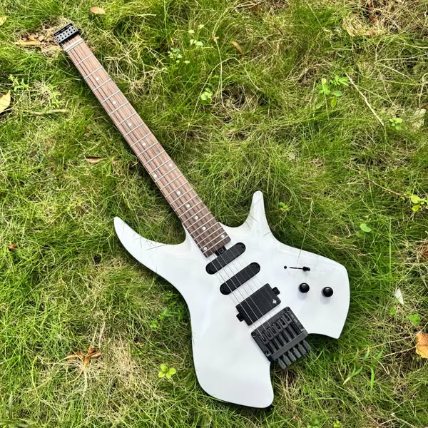 HLX-500 Chitarra elettrica senza paletta