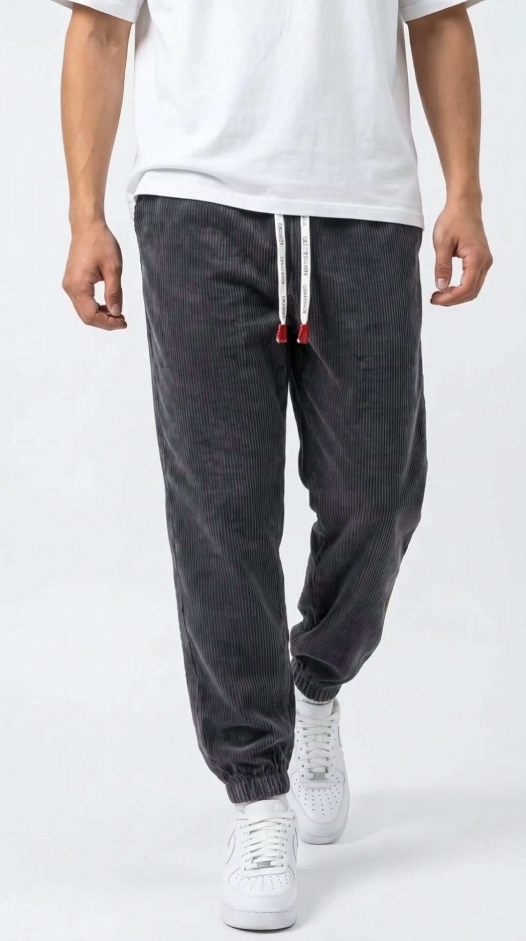 Hose aus Cord-Stoff