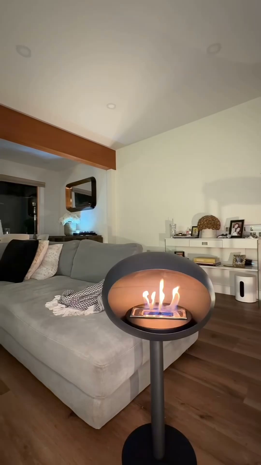Une vraie cheminée, sans conduit ni travaux.