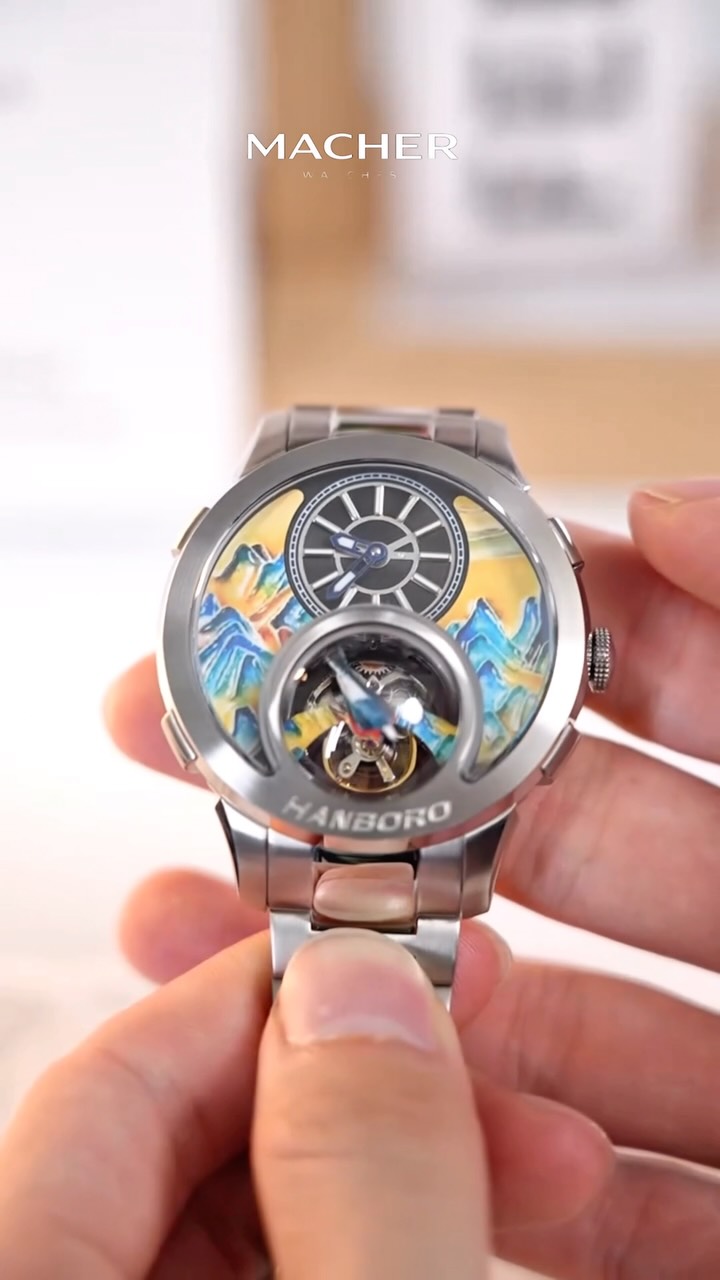 Luxury watches with motorsport DNA. Built for speed. Designed for attention