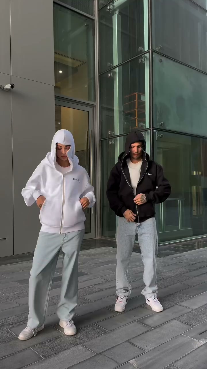 Zip Up. Disappear.