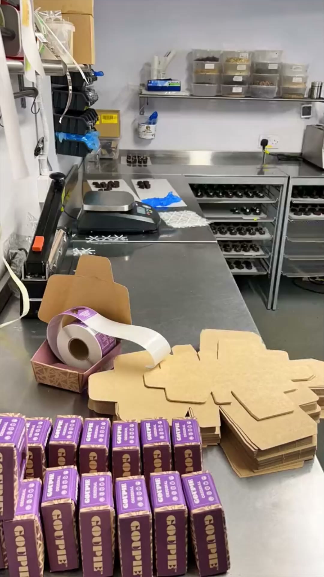 Packing Workers Needed
