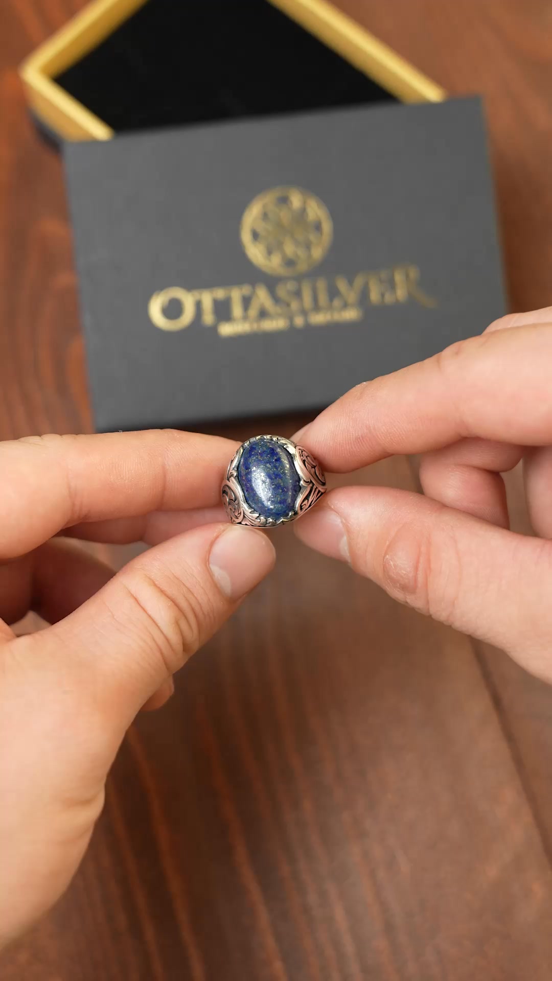 Lapislazuli-Siegelring aus 925er Silber