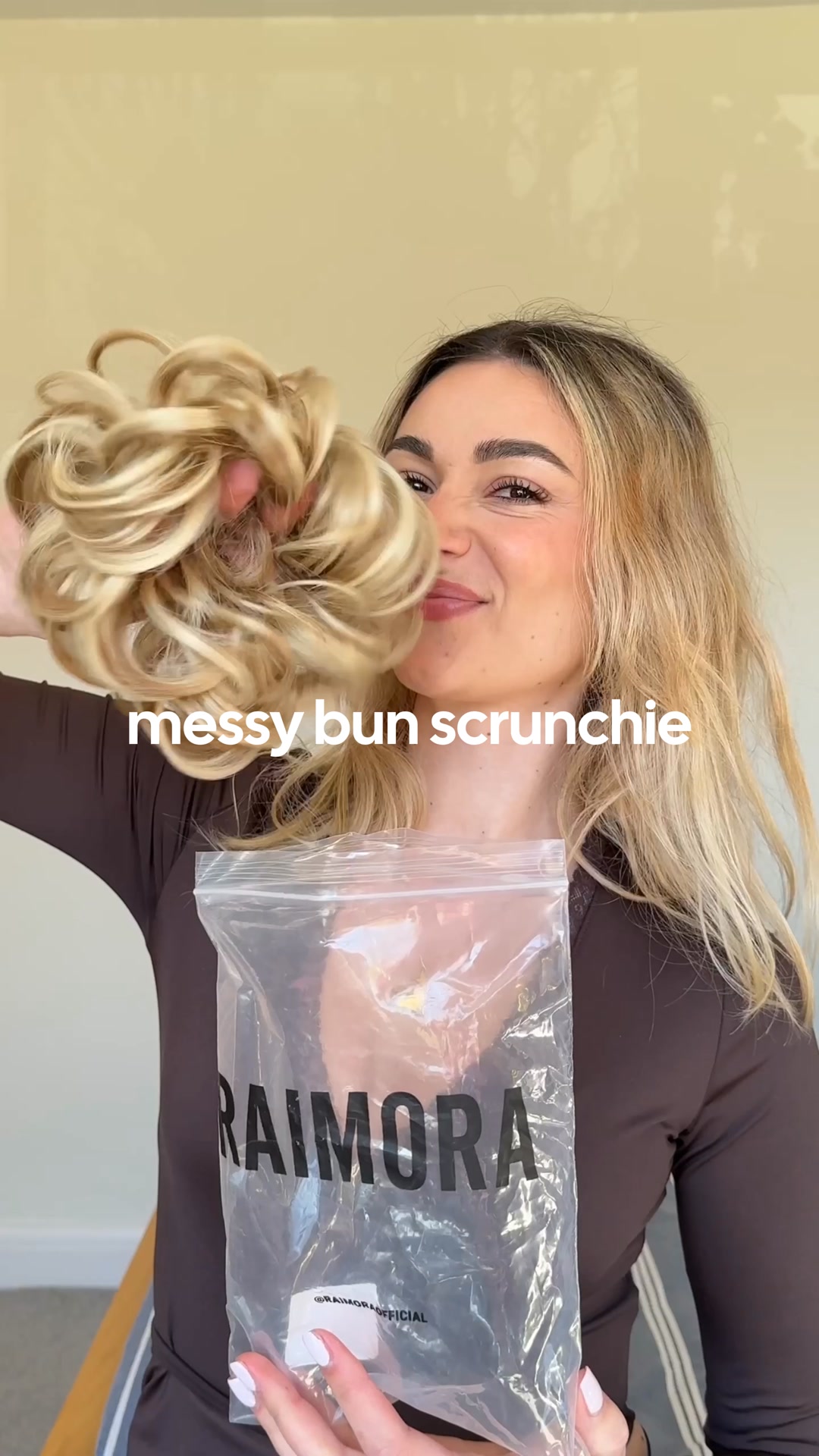 Thin Hair? Get a Thick Bun in Seconds!