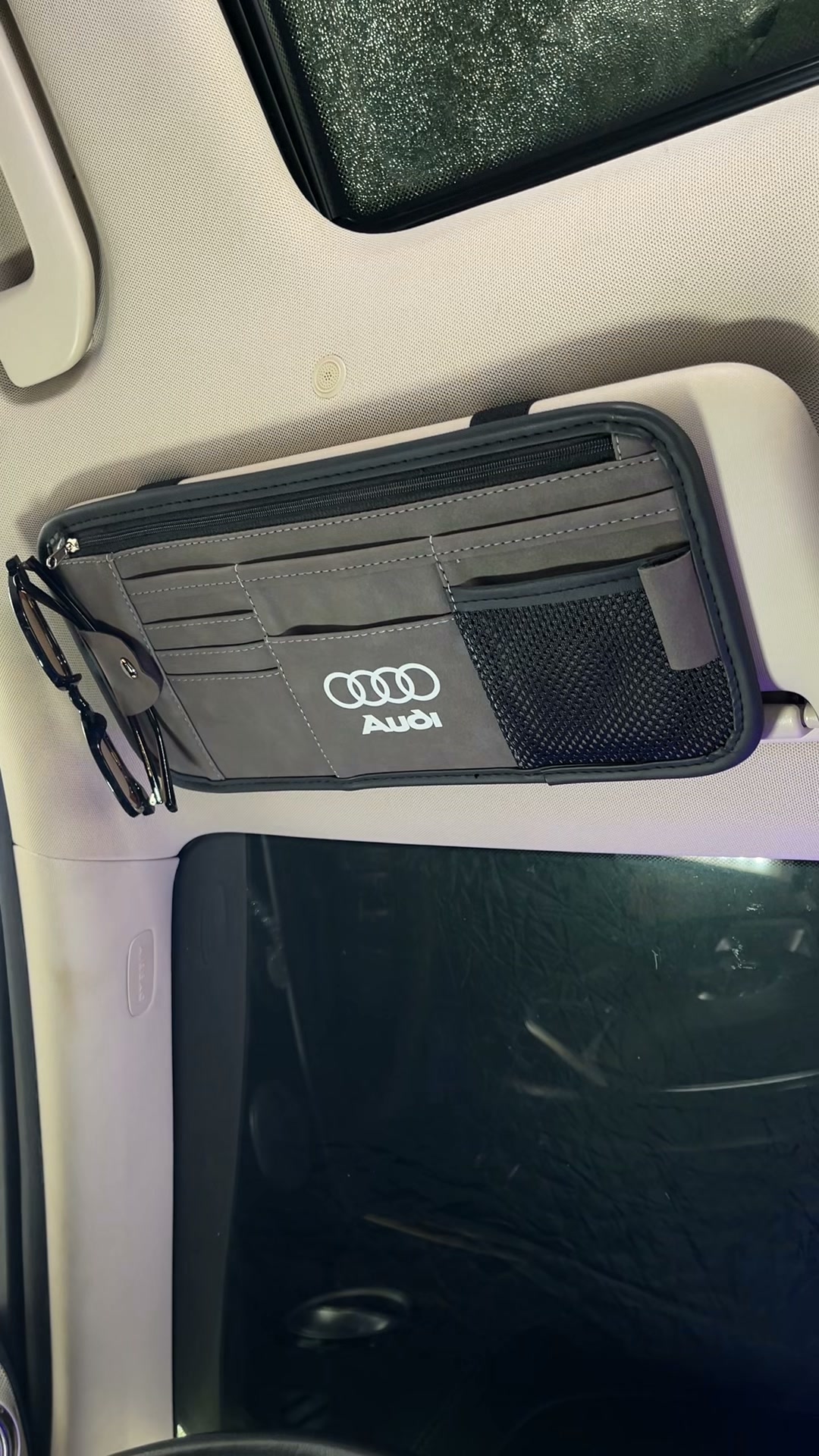 Anúncio de Ekiep Smart Car Accessories