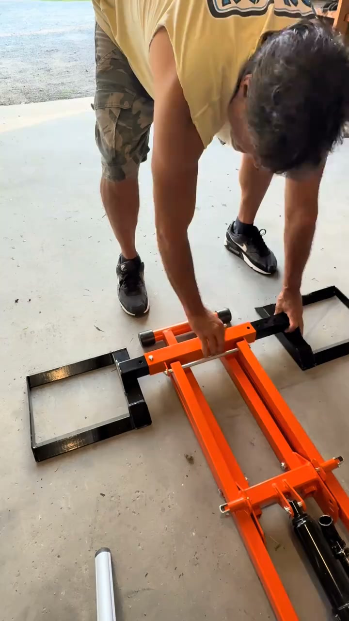 Adjustable Riding Mower Lift
