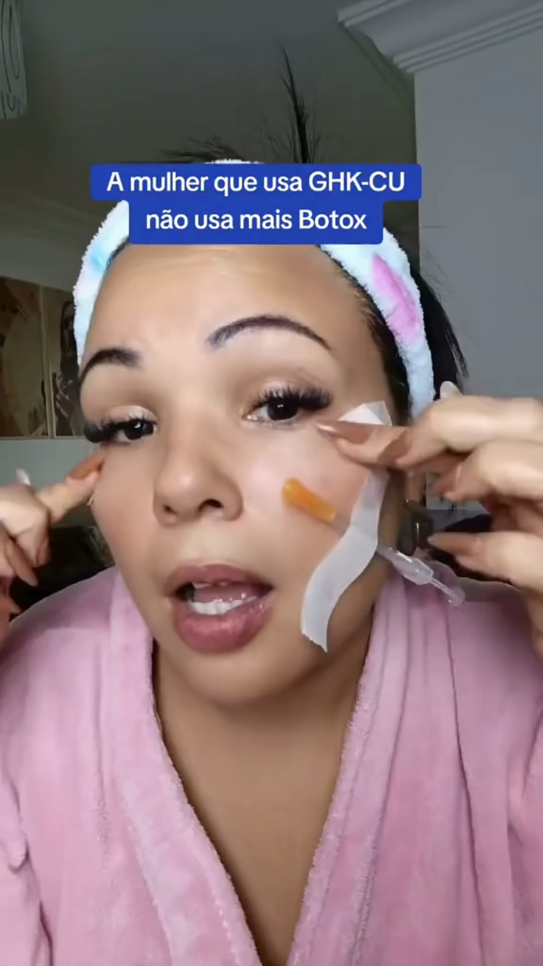 Você sabia que a sua pele perde este peptídeo com a idade?