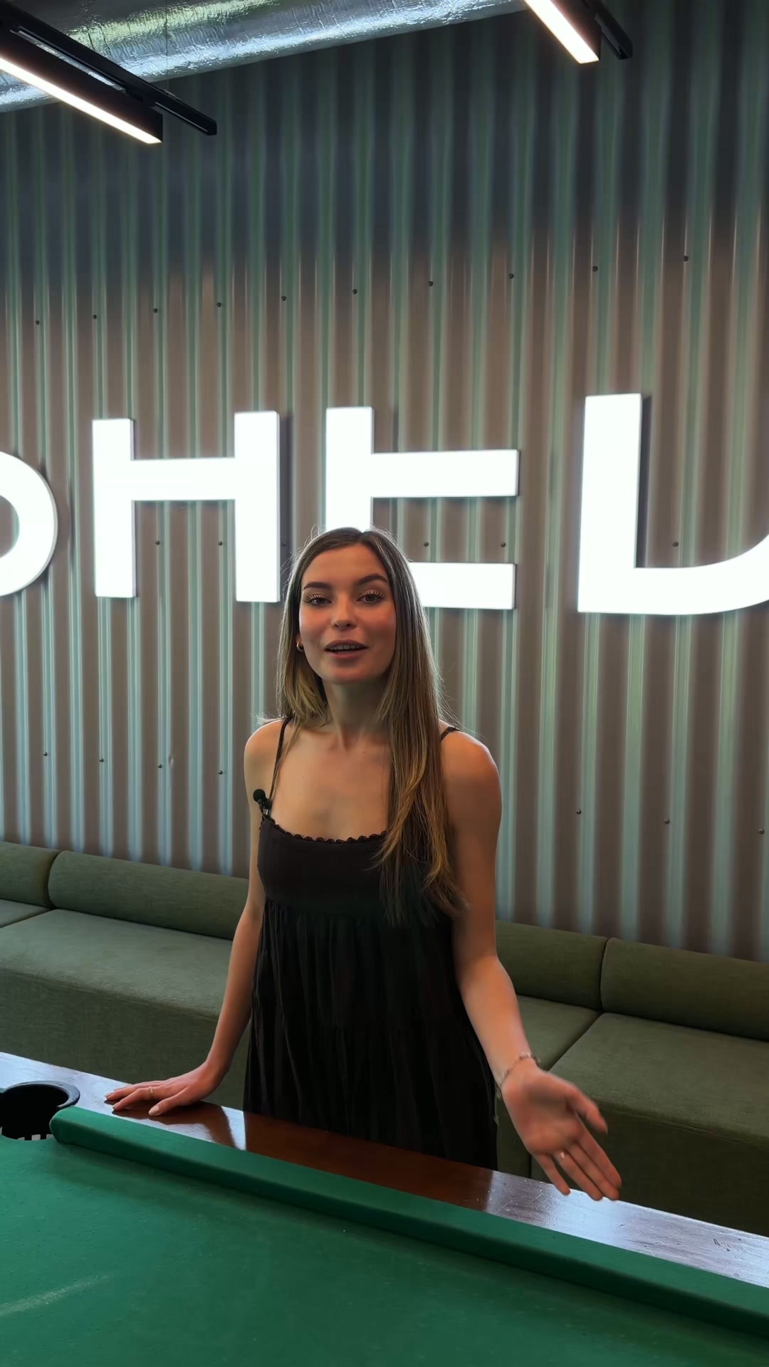 Almost fully booked. Last rooms available now.