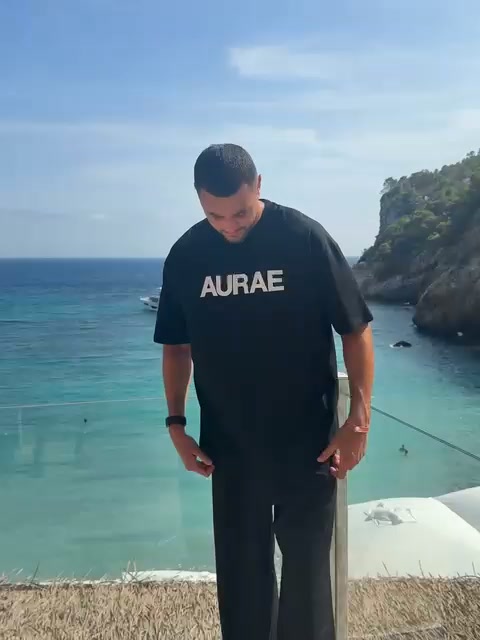 AURAE, Worn by Champions
