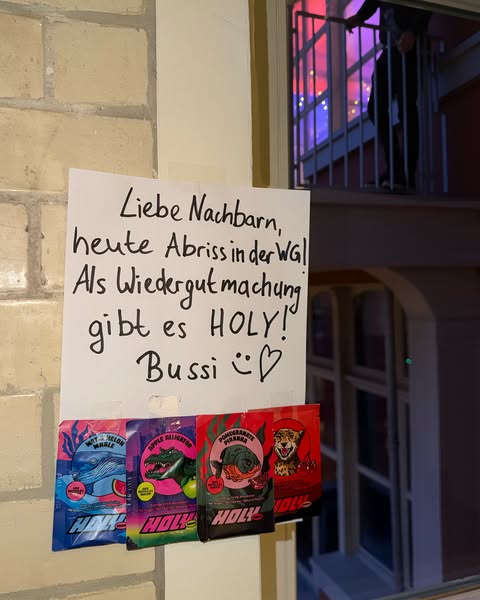 Jetzt Deal sichern! Code: 'HOLY'