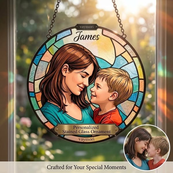 Turn Your Photo Into A Stained Glass Suncatcher!