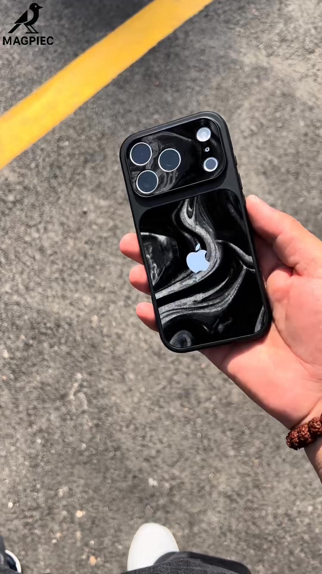 iPhone Liquid Ripple Suede Case