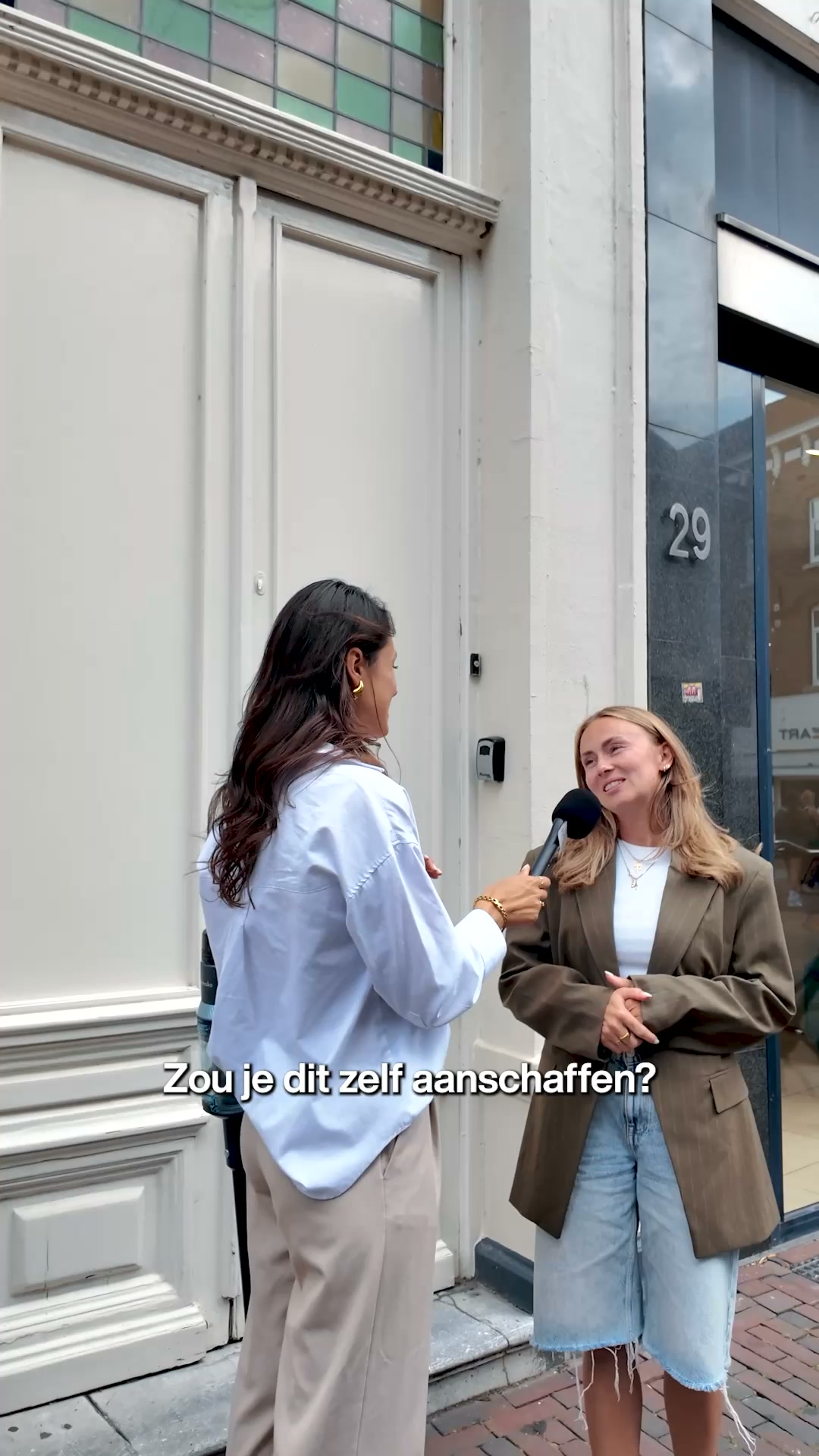 Ik dacht dat m’n vloer schoon was… tot ik dit zag