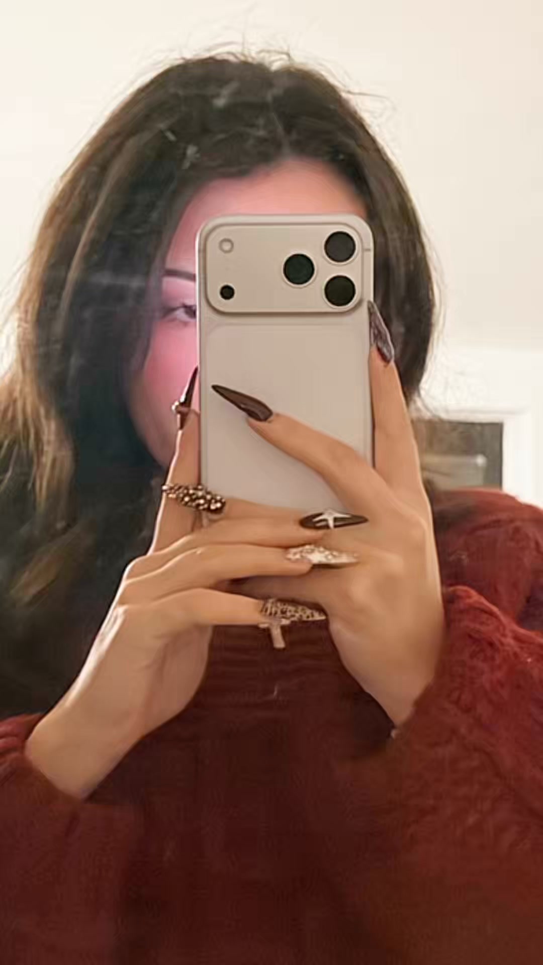 Salon Gel Nails in Under 10 Minutes