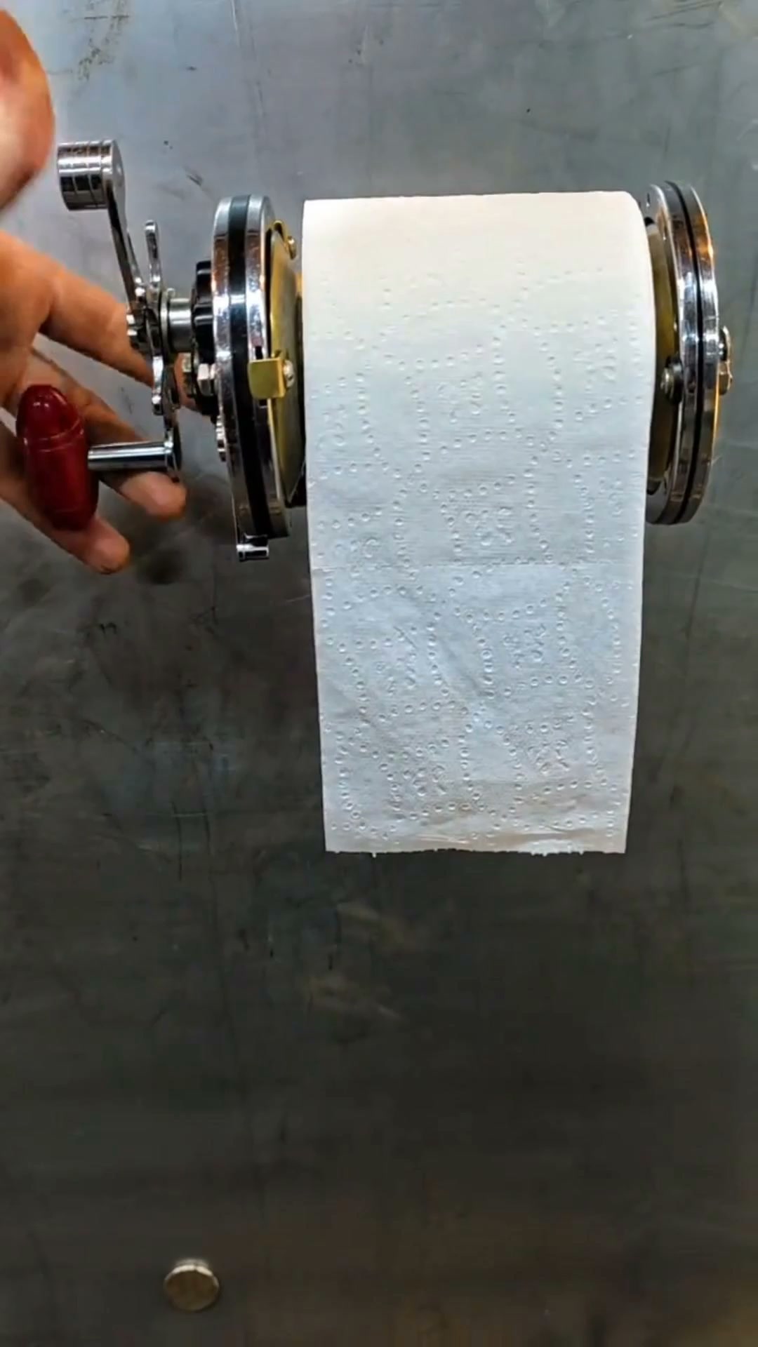 The Bathroom Joke That Actually Works – Real Fishing Reel, Real Gears, Real Clicks
