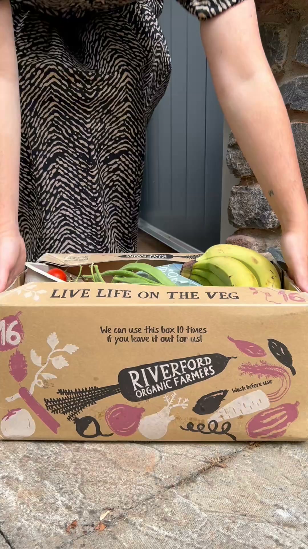 100% Organic fruit and Veg