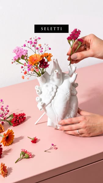 Seletti: Love in Bloom