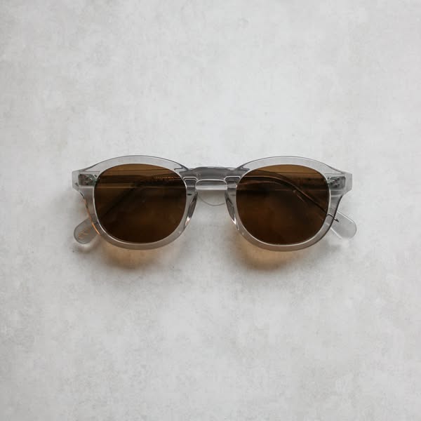 105 Clear Sunglasses with Brown Lenses