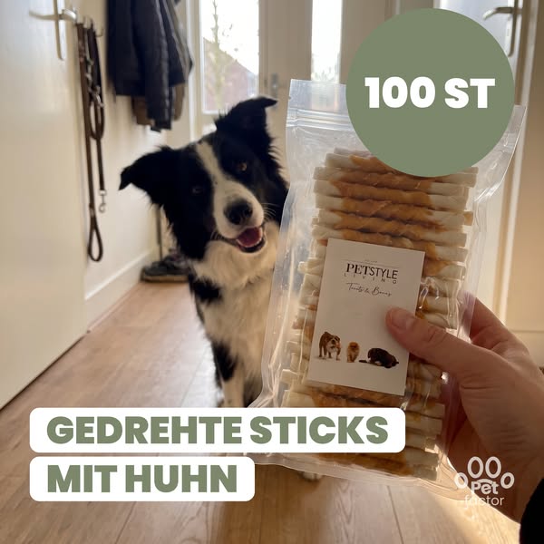 Gedrehte Sticks mit Huhn