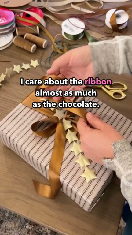 The ribbon gets its own moment