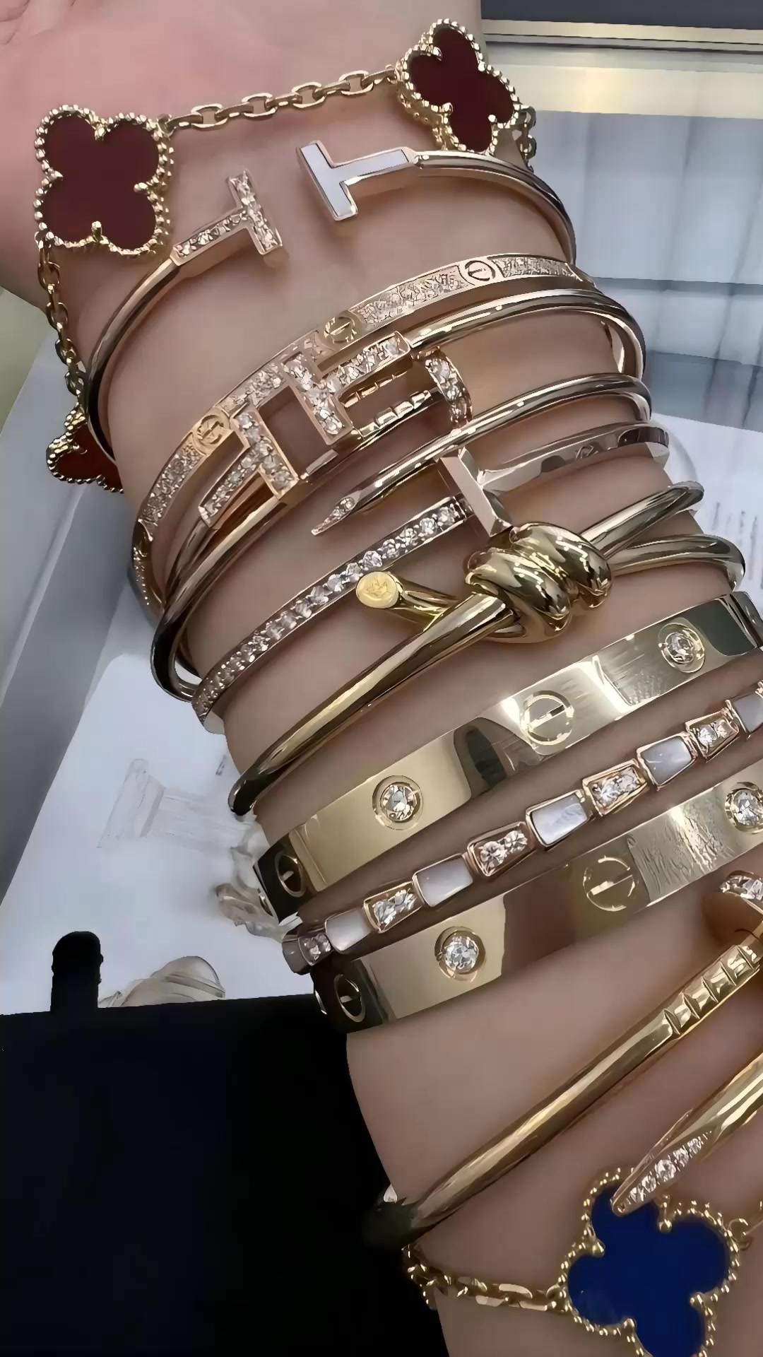 FREE TODAY Goldura Jewelry